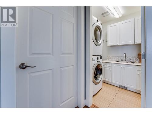 5800 Canary Drive, Vernon, BC - Indoor Photo Showing Laundry Room