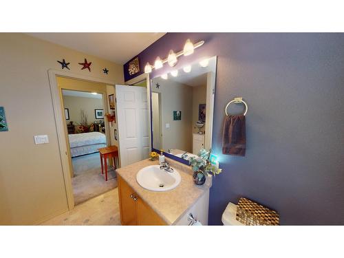 102 Forest Crowne Close, Kimberley, BC - Indoor Photo Showing Bathroom