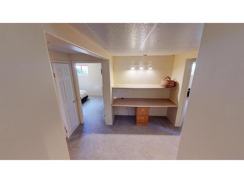 102 Forest Crowne Close, Kimberley, BC - Indoor Photo Showing Other Room