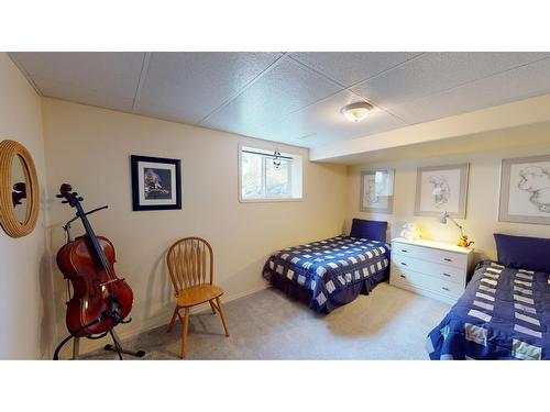 102 Forest Crowne Close, Kimberley, BC - Indoor Photo Showing Bedroom