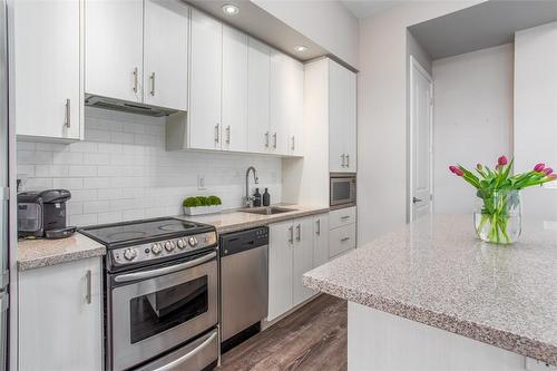 457 Plains Road E|Unit #104, Burlington, ON - Indoor Photo Showing Kitchen With Stainless Steel Kitchen With Upgraded Kitchen