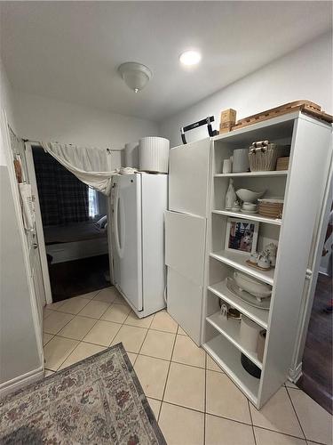 730 Queensdale Avenue E, Hamilton, ON - Indoor Photo Showing Laundry Room