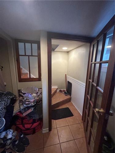 730 Queensdale Avenue E, Hamilton, ON - Indoor Photo Showing Other Room