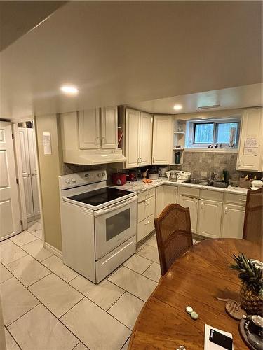 Basement Kitchen - 730 Queensdale Avenue E, Hamilton, ON - Indoor Photo Showing Kitchen