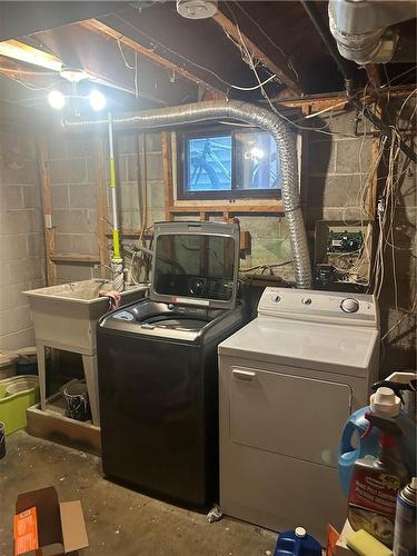 Basement laundry - 730 Queensdale Avenue E, Hamilton, ON - Indoor Photo Showing Laundry Room