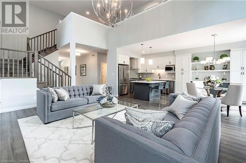 955 Stonecliffe Walk, Kitchener, ON - Indoor Photo Showing Living Room