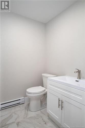 10 Rockingstone Drive, Saint John, NB - Indoor Photo Showing Bathroom