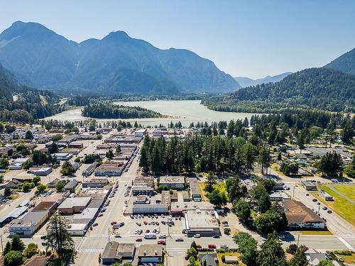 769 4Th Avenue, Hope, BC - Outdoor With View