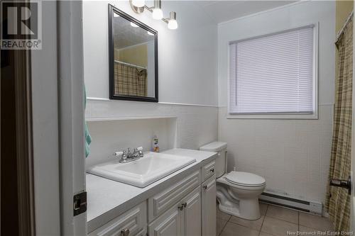 610 Chapel Street, Grand-Sault/Grand Falls, NB - Indoor Photo Showing Bathroom