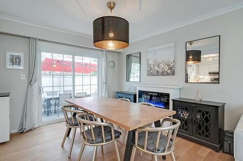 403 Tuck Drive, Burlington, ON - Indoor Photo Showing Dining Room