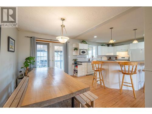 4210 15 Avenue, Vernon, BC - Indoor