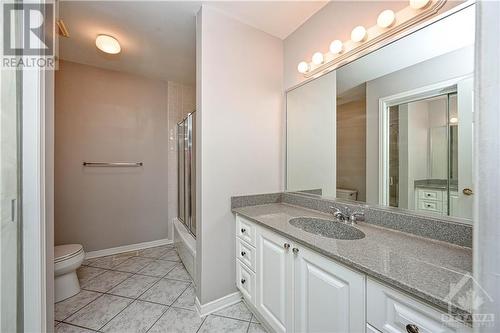 Bath 2 - 38 Knudson Drive, Ottawa, ON - Indoor Photo Showing Bathroom