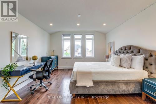 2316 Delnice Drive, Oakville, ON - Indoor Photo Showing Bedroom