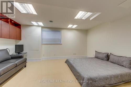 2316 Delnice Drive, Oakville, ON - Indoor Photo Showing Other Room