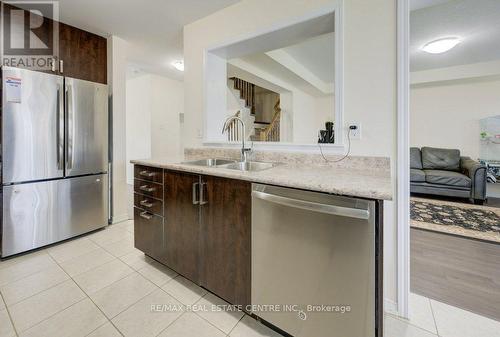 119 Gillespie Drive, Brantford, ON - Indoor Photo Showing Kitchen With Double Sink