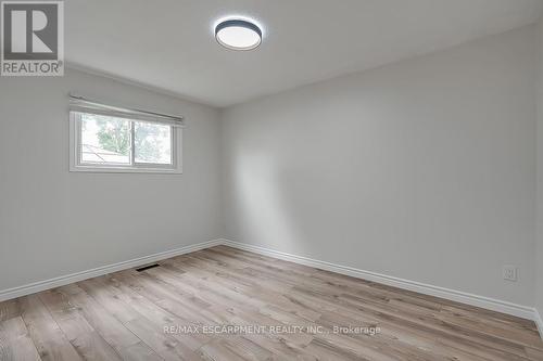 7 Garside Avenue S, Hamilton, ON - Indoor Photo Showing Other Room