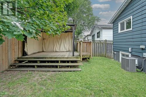 7 Garside Avenue S, Hamilton, ON - Outdoor