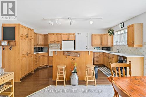 307254 Hockley Road, Mono, ON - Indoor Photo Showing Kitchen