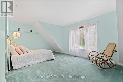 307254 Hockley Road, Mono, ON - Indoor Photo Showing Bedroom