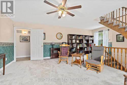 307254 Hockley Road, Mono, ON - Indoor Photo Showing Other Room