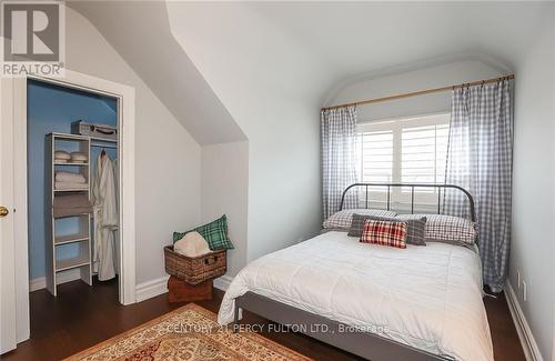 174 Louth Street, St. Catharines, ON - Indoor Photo Showing Bedroom