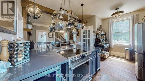 126 King Street, Kawartha Lakes (Woodville), ON - Indoor Photo Showing Kitchen With Upgraded Kitchen