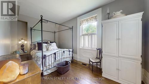 126 King Street, Kawartha Lakes (Woodville), ON - Indoor Photo Showing Bedroom