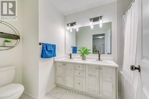 47 Freedom Crescent, Hamilton, ON - Indoor Photo Showing Bathroom