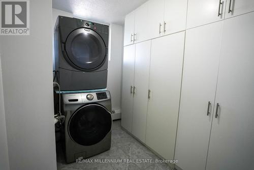 1604 - 3170 Kirwin Avenue, Mississauga, ON - Indoor Photo Showing Laundry Room