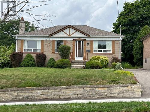 14 Hawkins Drive, Toronto (Brookhaven-Amesbury), ON - Outdoor With Facade