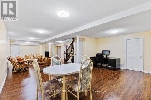 5100 Fallingbrook Drive, Mississauga, ON - Indoor Photo Showing Dining Room