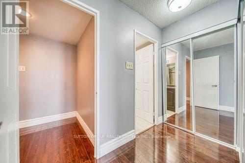 307 - 2901 Kipling Avenue, Toronto, ON - Indoor Photo Showing Other Room