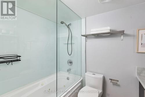 703 - 250 Manitoba Street, Toronto, ON - Indoor Photo Showing Bathroom