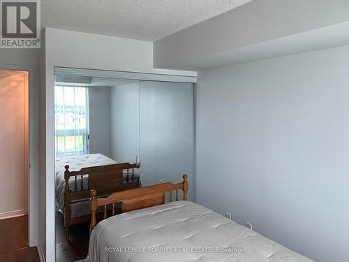 1701 - 4900 Glen Erin Mills Drive, Mississauga, ON - Indoor Photo Showing Bedroom