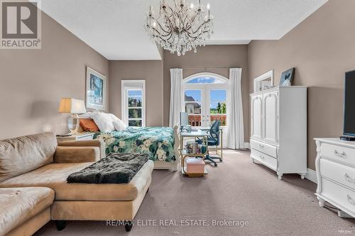 123 Carisbrooke Circle, Aurora (Bayview Southeast), ON - Indoor Photo Showing Bedroom