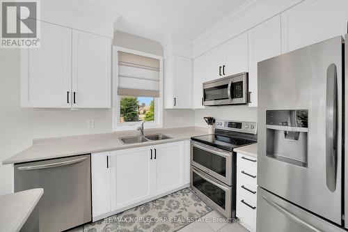 80 Allegra Drive, Wasaga Beach, ON - Indoor Photo Showing Kitchen With Double Sink