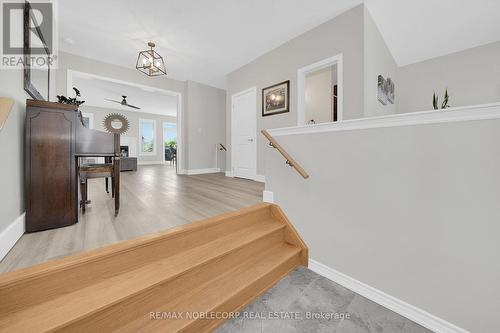 80 Allegra Drive, Wasaga Beach, ON - Indoor Photo Showing Other Room