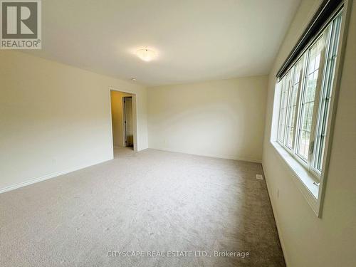 51 Sanford Circle, Springwater (Centre Vespra), ON - Indoor Photo Showing Other Room