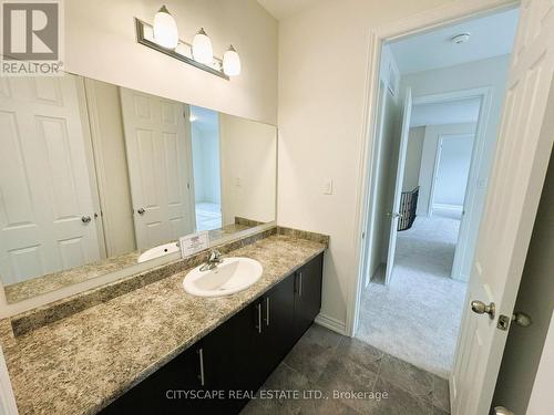 51 Sanford Circle, Springwater (Centre Vespra), ON - Indoor Photo Showing Bathroom