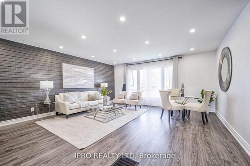 3338 Brandon Gate Drive, Mississauga, ON - Indoor