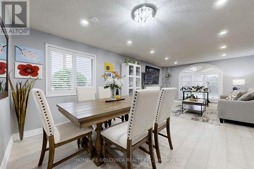 133 Hanmer Street W, Barrie, ON - Indoor Photo Showing Dining Room