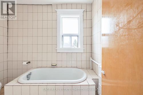 177 Harvie Avenue, Toronto (Corso Italia-Davenport), ON - Indoor Photo Showing Bathroom