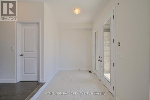 25 Camino Real Drive, Caledon, ON - Indoor Photo Showing Other Room