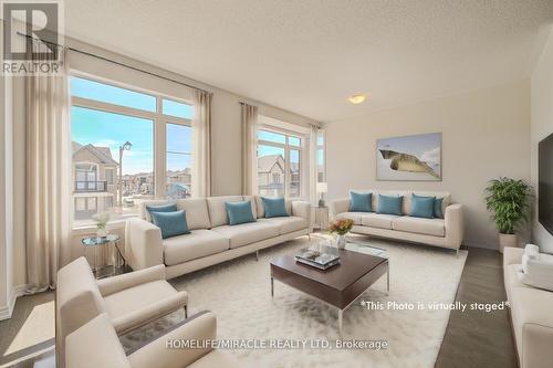 25 Camino Real Drive, Caledon, ON - Indoor Photo Showing Living Room