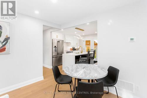 963 Sanford Drive, Burlington (Lasalle), ON - Indoor Photo Showing Dining Room