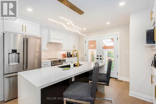 963 Sanford Drive, Burlington, ON - Indoor Photo Showing Kitchen With Upgraded Kitchen