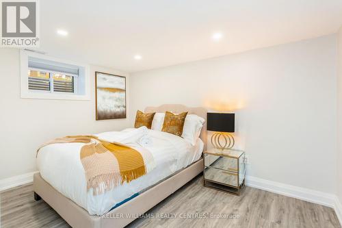 963 Sanford Drive, Burlington (Lasalle), ON - Indoor Photo Showing Bedroom