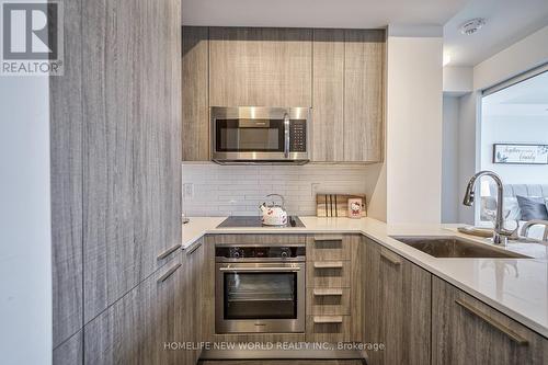 3306 - 3 Gloucester Street, Toronto C08, ON - Indoor Photo Showing Kitchen With Upgraded Kitchen