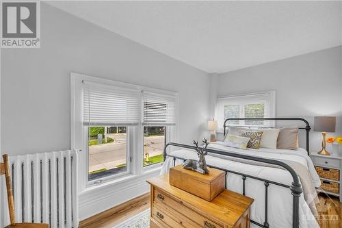 31 Jessie Street, Brockville, ON - Indoor Photo Showing Bedroom