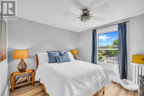 31 Jessie Street, Brockville, ON - Indoor Photo Showing Bedroom